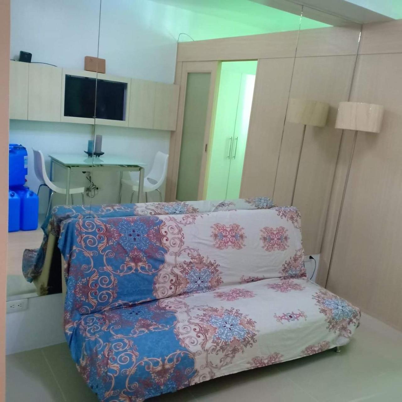 Sea Residences Condotel At Jaika'S Apartment Манила Екстериор снимка